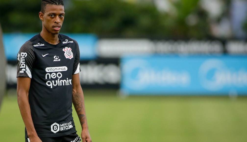 Recém contrato pelo Corinthians, Robson Bambu é acusado de estupro de vulnerável
