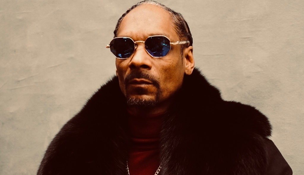 Snoop Dogg é denunciado por agressão sexual e se diz vítima de chantagem