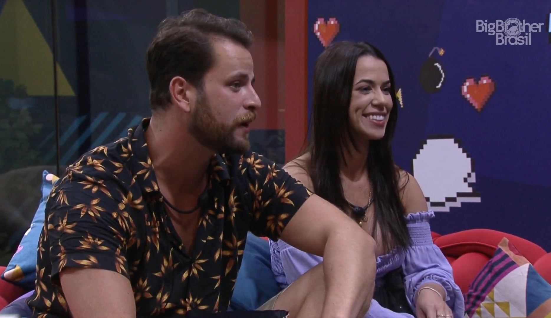 BBB22: Larissa e Gustavo começam a combinar possível indicação para o Paredão Lorena Bueri