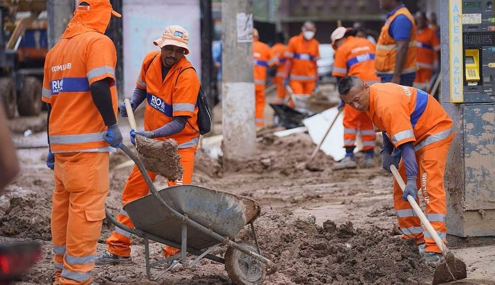 Petrópolis: Prefeitura do Rio de Janeiro envia equipes de limpeza para a região Serrana
