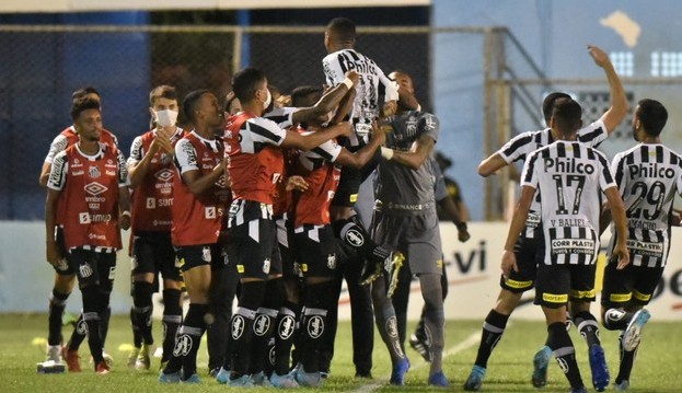 Após vitória sobre o Salgueiro, Santos avança para a segunda fase da Copa do Brasil Lorena Bueri