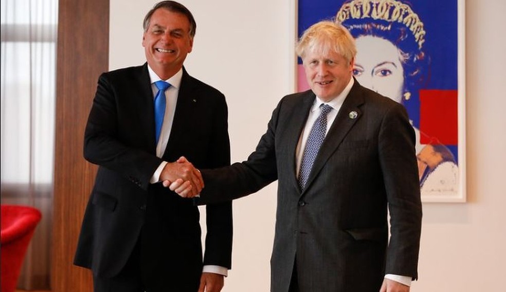 Boris Johnson e Bolsonaro conversam por telefone e concordam em pedir cessar-fogo na Ucrânia Lorena Bueri