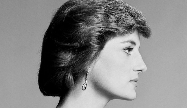Retrato nunca visto de Princesa Diana é divulgado Lorena Bueri