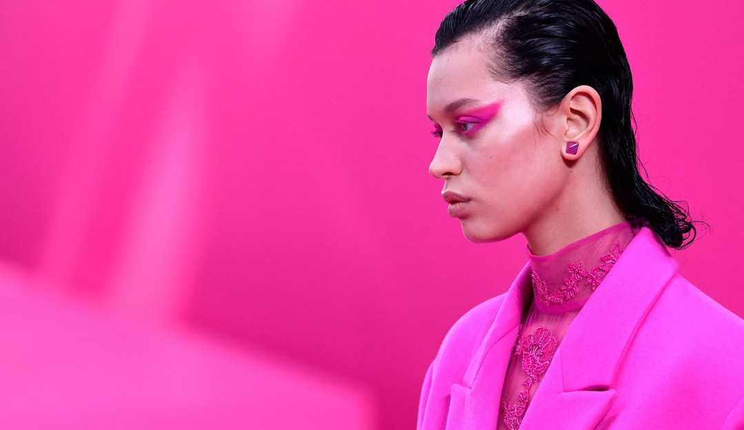 Destaques de beleza da semana de moda de Paris Lorena Bueri