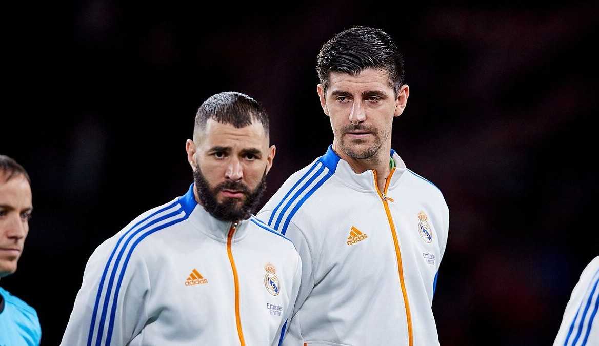 Courtois exalta Benzema e afirma que o atacante é o melhor 9 do mundo Lorena Bueri