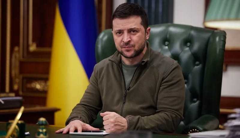 Zelensky diz que pode concordar com a não aceitação da Ucrânia na Otan Lorena Bueri