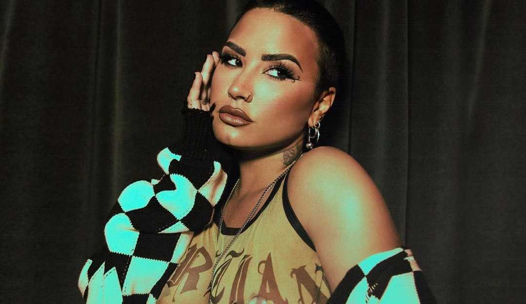 Demi Lovato libera o pré-save do remix de 'Cool For The Summer'