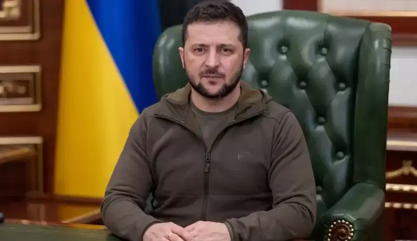 Ucrânia: Zelensky demite autoridades de segurança alegando traição 