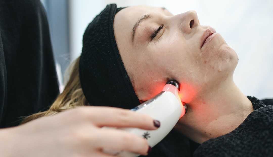 As vantagens da depilação facial a laser Lorena Bueri