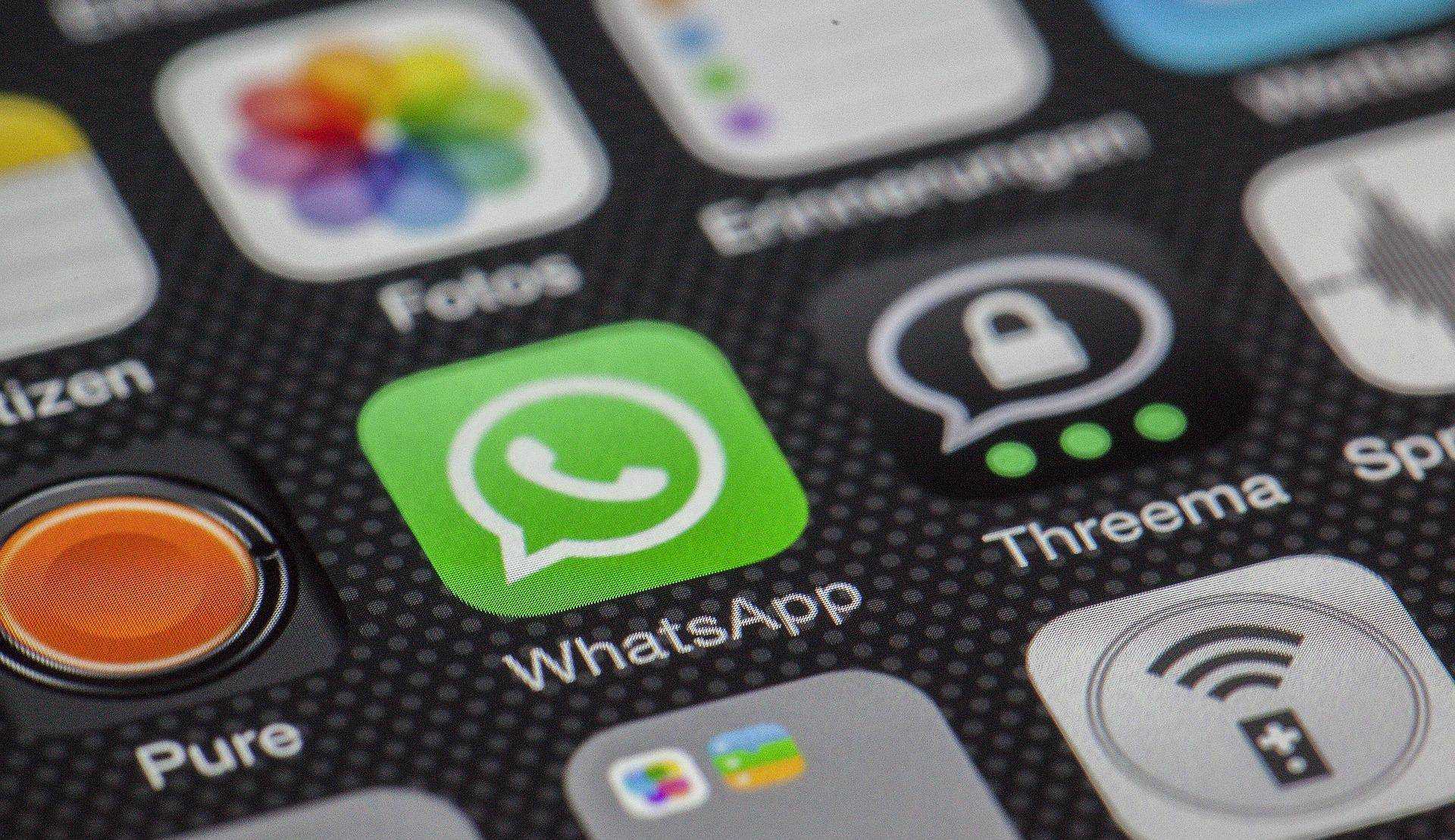 Nova atualização do Whatsapp gera reclamações nas redes sociais Lorena Bueri