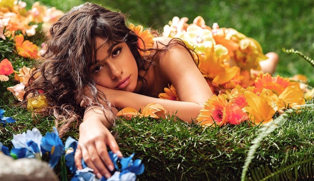 Camila Cabello é elogiada pelo recém-lançado álbum ‘Familia’ Lorena Bueri