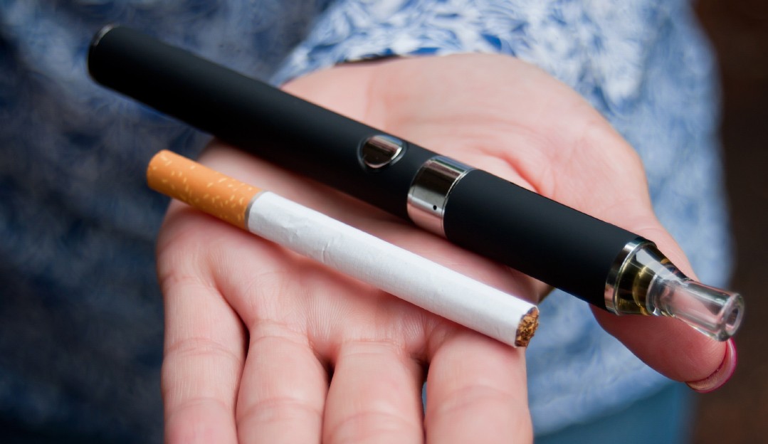 Anvisa debate regulamentação de cigarro eletrônico Lorena Bueri