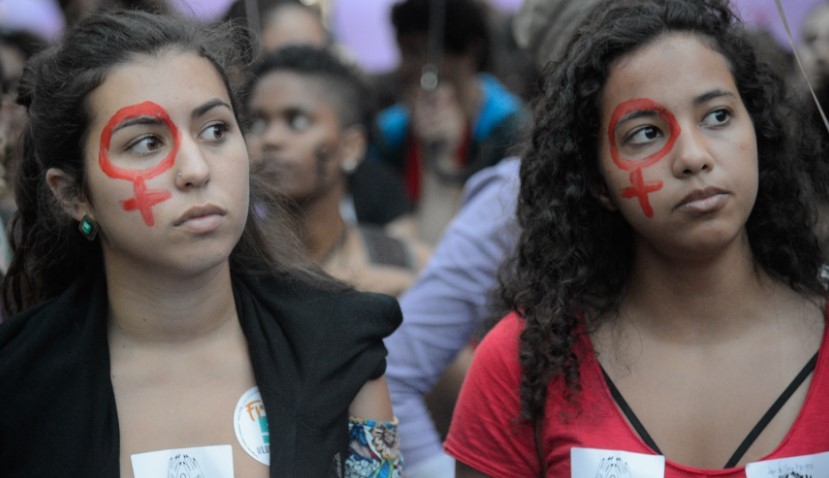 Taxa de feminicídio em 2021 revela uma morte a cada 8 horas no Brasil Lorena Bueri