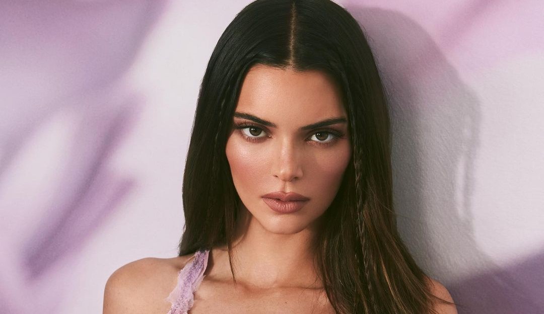 Kendall Jenner revela que sofre pressão da própria família para engravidar Lorena Bueri