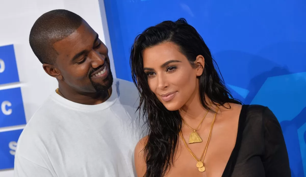 Kim Kardashian fala sobre comparações com atual de Ye