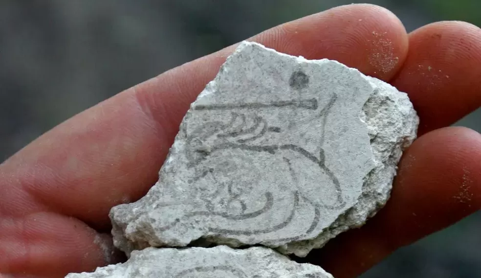 Fragmento do Calendário Maia mais antigo é descoberto em ruínas na Guatemala