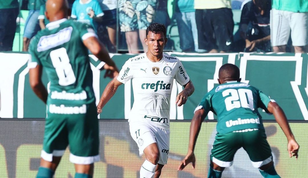 Com gols nos acréscimos, Palmeiras empata com o Góias pelo Brasileirão   Lorena Bueri