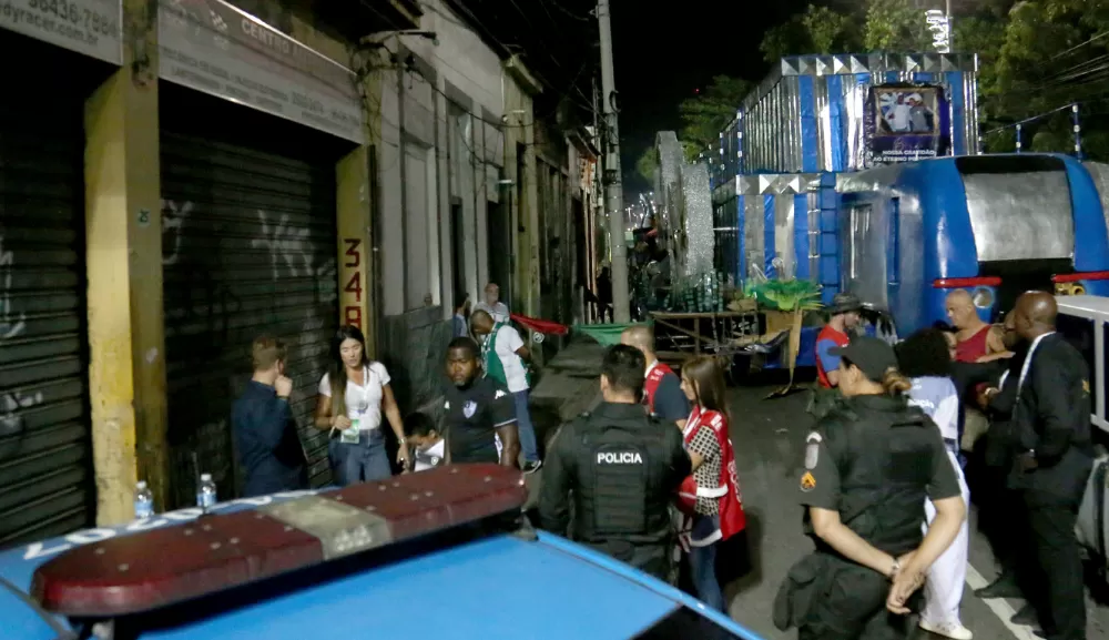 Tragédia na Sapucaí: Ministério Público carioca afirma que o desfile violou normas de segurança