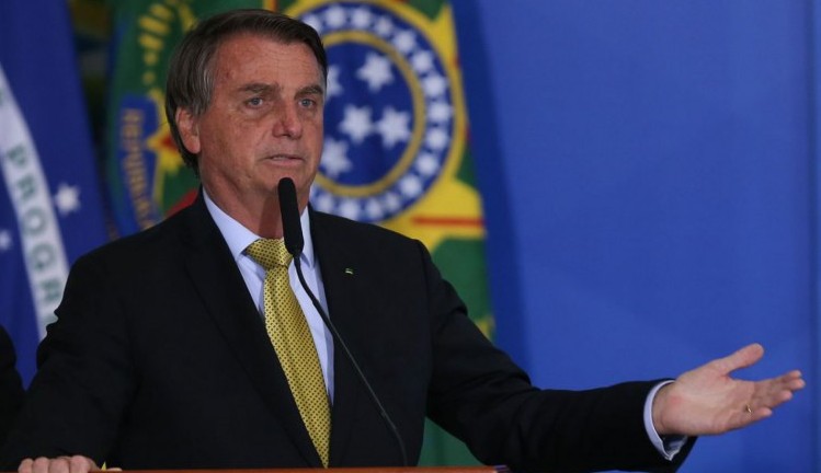 Presidente Jair Bolsonaro faz declaração sobre a questão dos fertilizantes Lorena Bueri