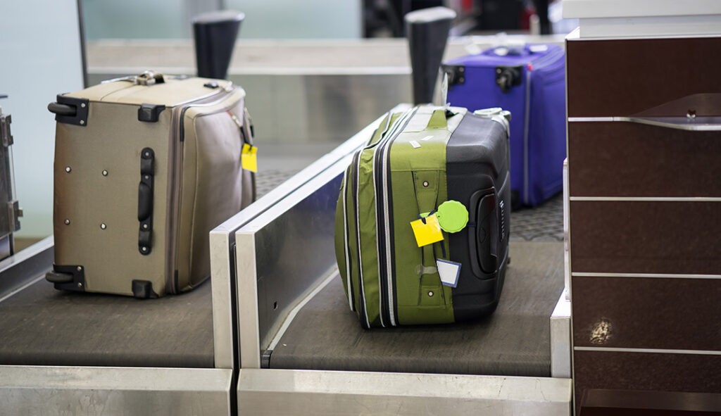 Deputados aprovam retomada do despacho gratuito de bagagem em voos