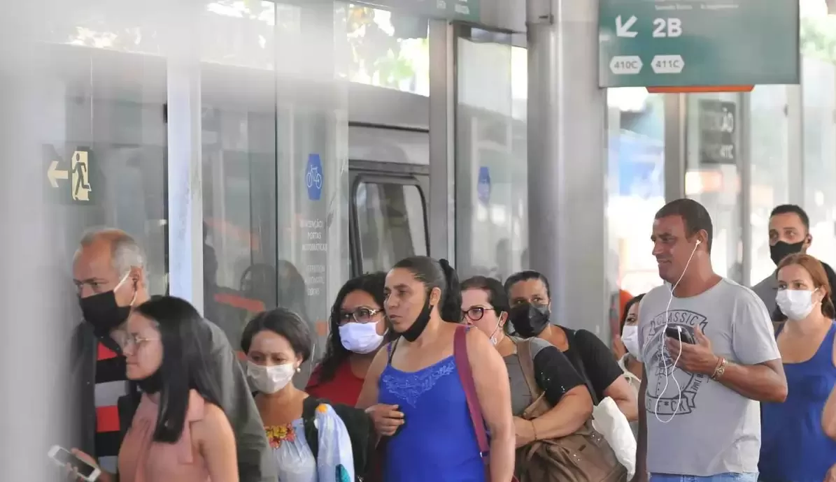 Covid 19: Número de usuários de máscaras caem no Brasil