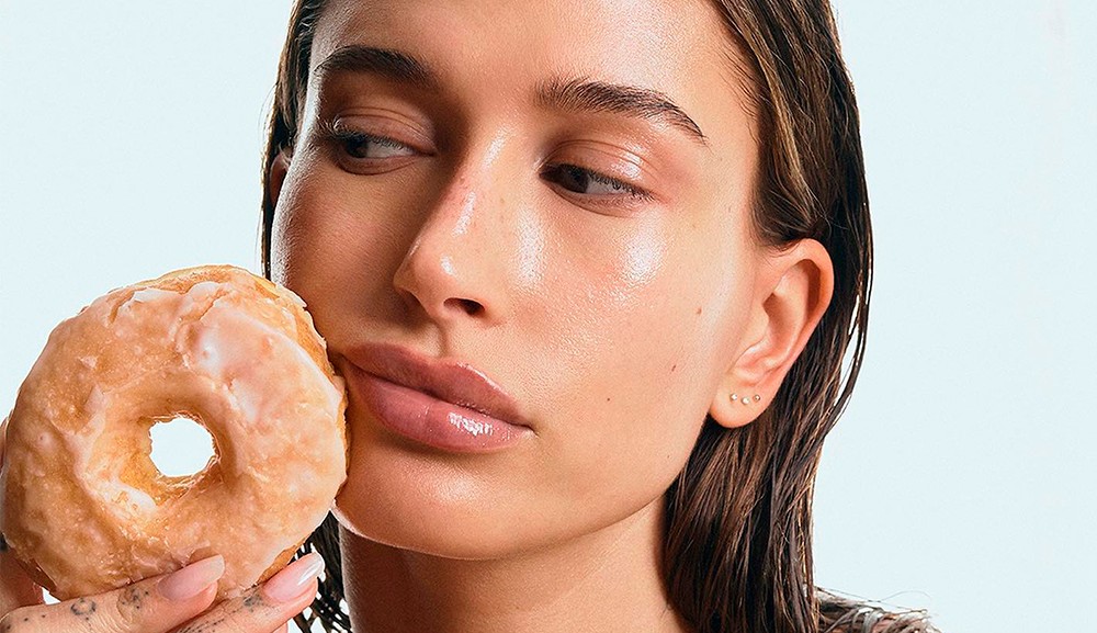 Glazed Donut Skin: A nova tendência em skincare Lorena Bueri
