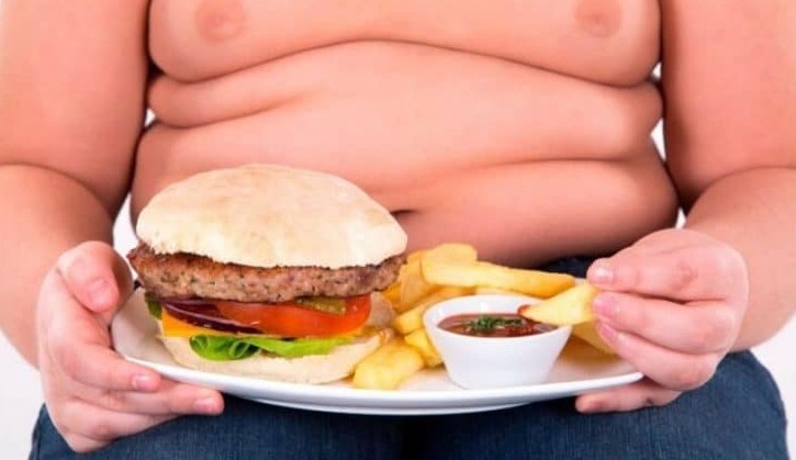 Obesidade na adolescência ainda é tabu em casa e nos consultórios, revela estudo Lorena Bueri
