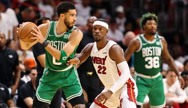 Boston Celtics vence o Miami Heat e empata final da Conferência Leste Lorena Bueri