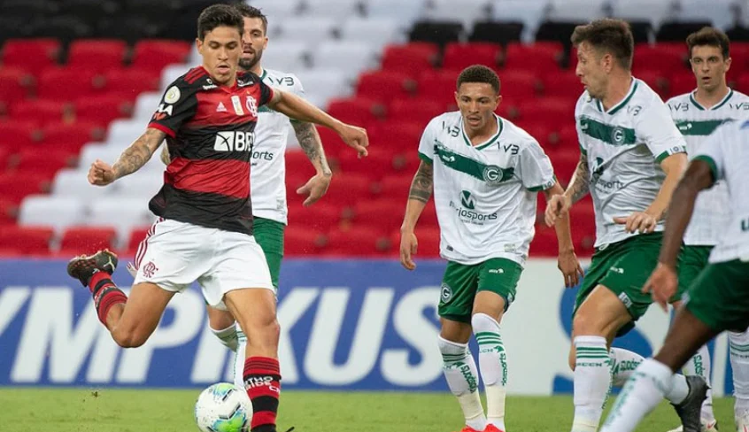 Flamengo x Goiás: prováveis escalações, transmissão, desfalques e detalhes do confronto Lorena Bueri
