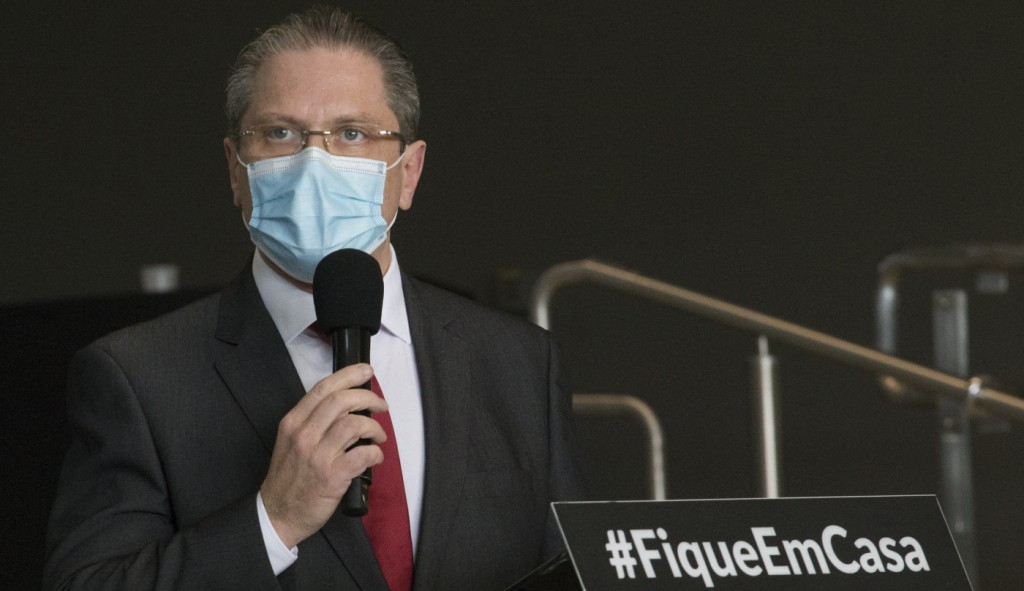 Secretário de Saúde de São Paulo chama a atenção para pessoas com esquema vacinal atrasado