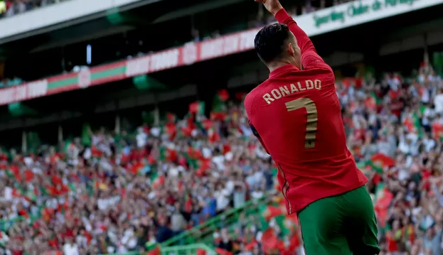 CR7 faz dois e Portugal goleia a suíça pela Liga das Nações