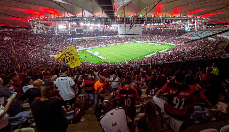 Com Flamengo no topo, Campeonato Brasileiro de 2022 tem a melhor média de público desde 2013