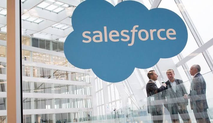 Salesforce vai lançar serviços com NFTs  Lorena Bueri
