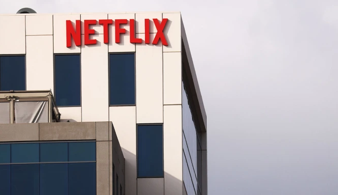 Ações da Netflix caem após Goldman cortar recomendações Lorena Bueri