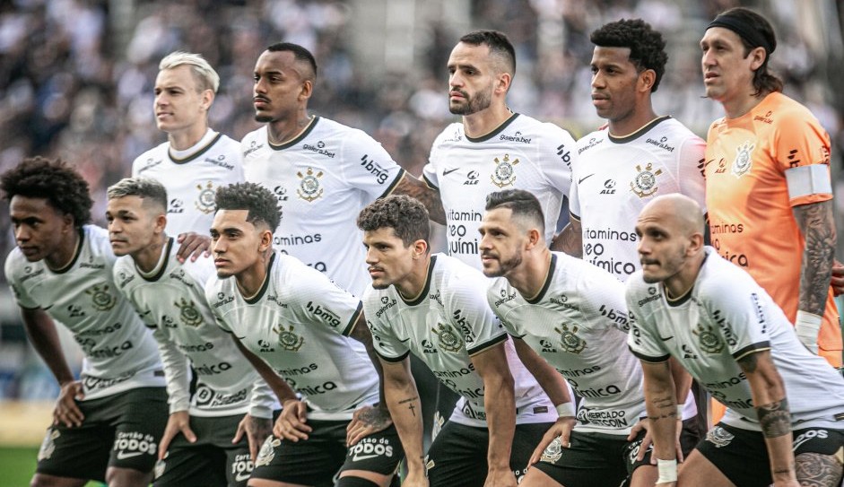 Corinthians vence o Juventude e dorme na liderança