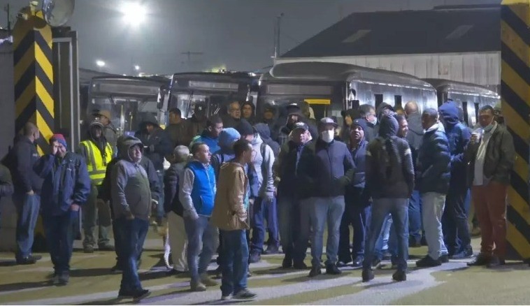 Cidade de São Paulo amanhece com linhas de ônibus parcialmente paralisadas  