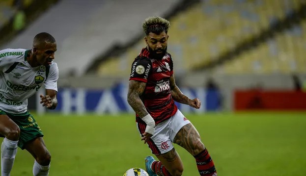 Flamengo vence Cuiabá sem sustos no Brasileirão Lorena Bueri