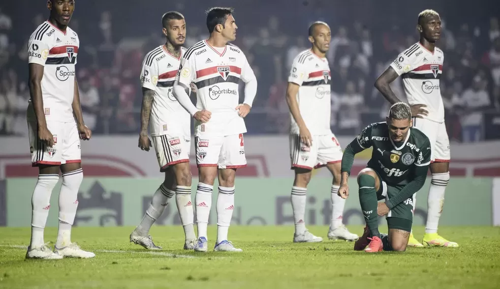 Tricolor Paulista perde mais uma partida, dessa vez para o Palmeiras de Abel Ferreira Lorena Bueri
