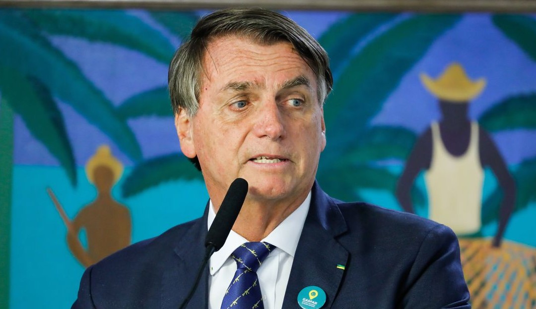  Jair Bolsonaro insiste pela CPI dos combustíveis  Lorena Bueri