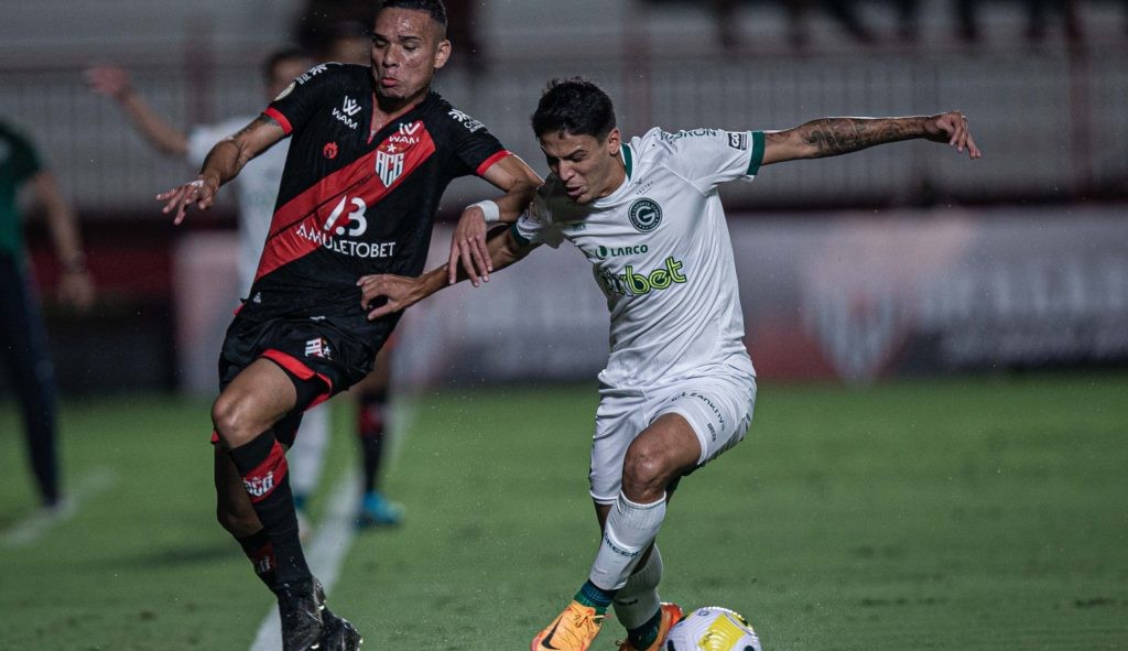 Partida entre Atlético-GO e Goiás termina com o placar de 0 a 0 Lorena Bueri