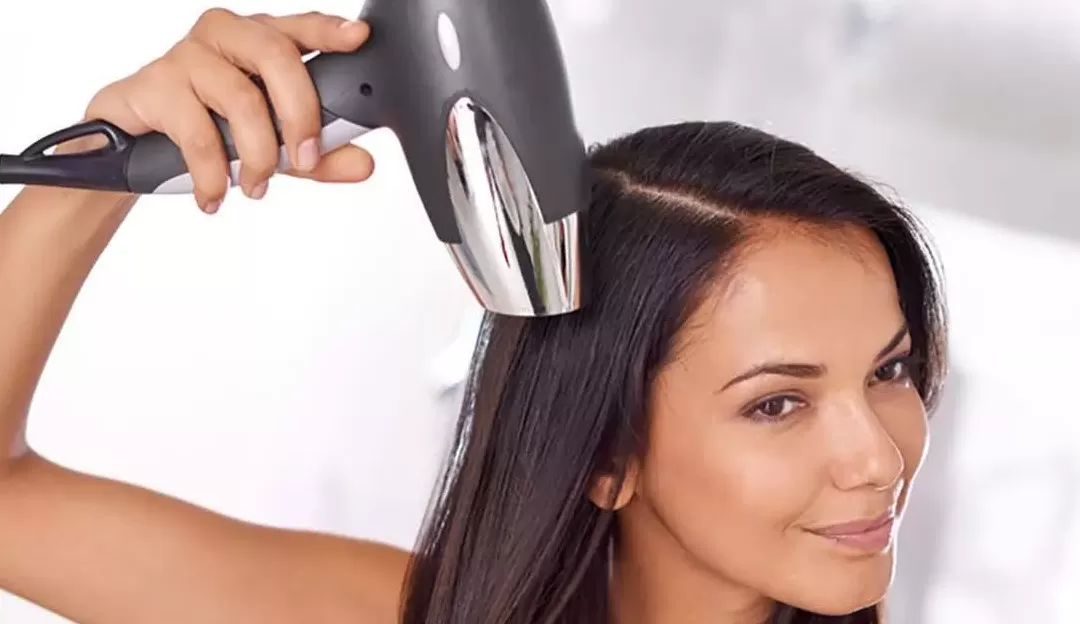 Saiba qual secador de cabelo é o ideal para sua rotina de beleza