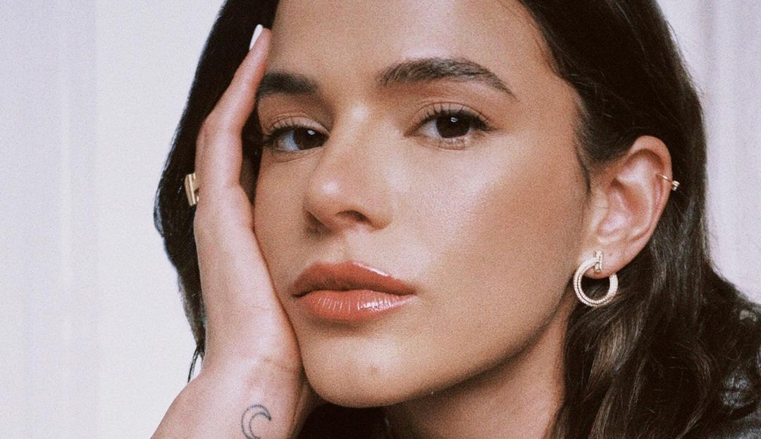 Bruna Marquezine anuncia parceria com Tiffany & Co Lorena Bueri