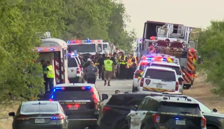 Mais de 40 mortos foram encontrados em um caminhão no Texas, nos EUA Lorena Bueri