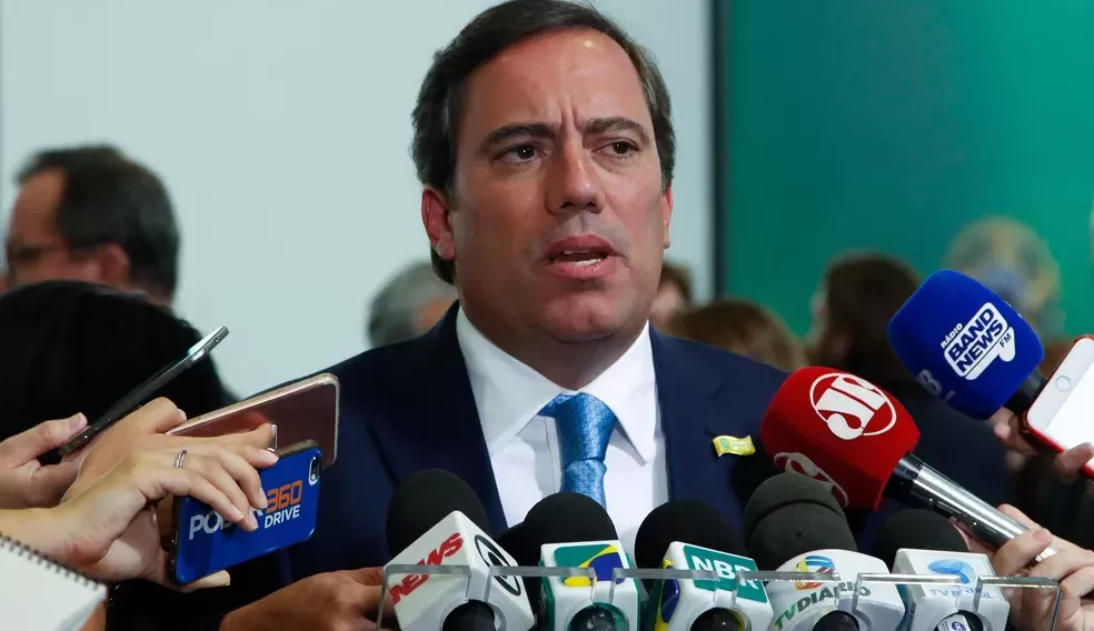 MP investiga denúncias de assédio sexual contra o presidente da Caixa Lorena Bueri