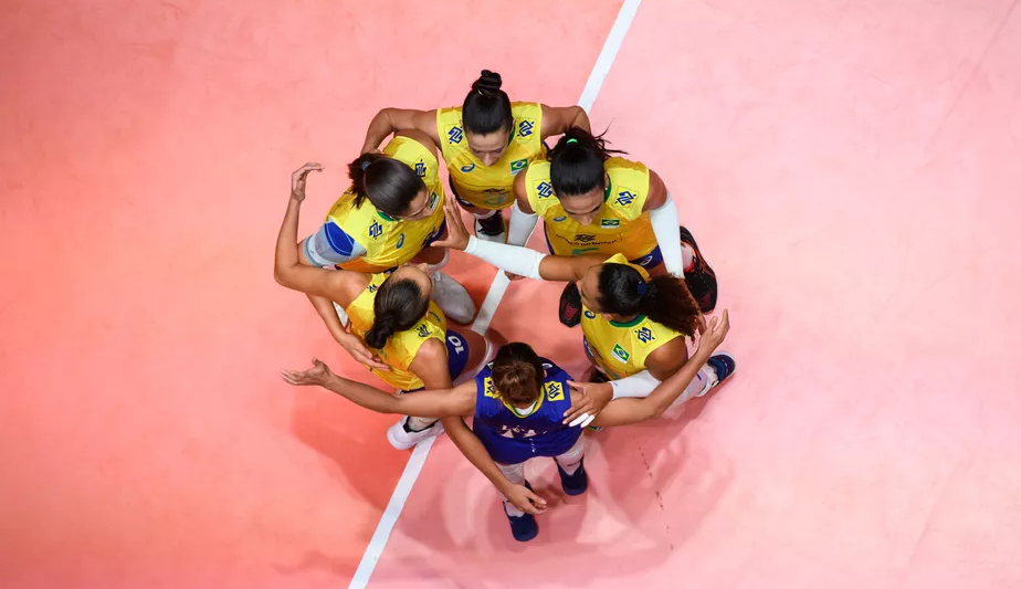 Brasil vence Bulgária com facilidade na Liga das Nações Lorena Bueri