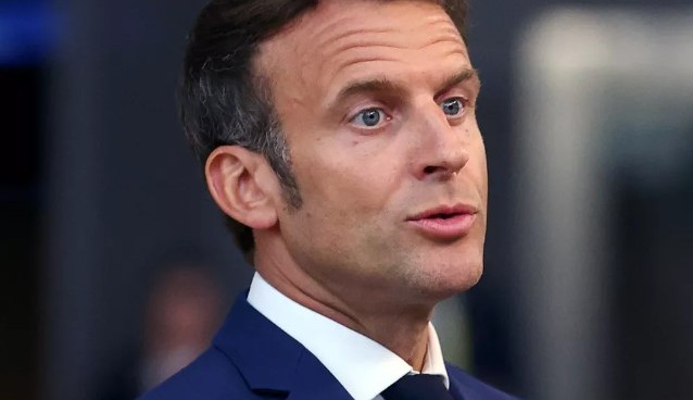 Presidente Macron anuncia reforma no governo sem ministro acusado de estupro Lorena Bueri
