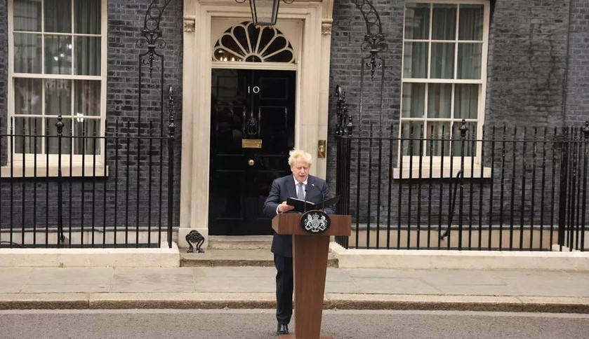 Boris Johnson renuncia a liderança do Partido Conservador e ao cargo de primeiro-ministro
