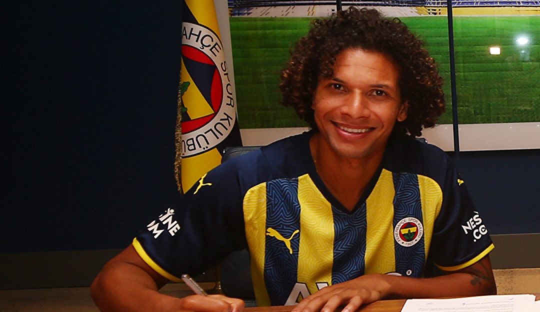Negociação se concretiza e Willian Arão é anunciado pelo Fenerbahçe