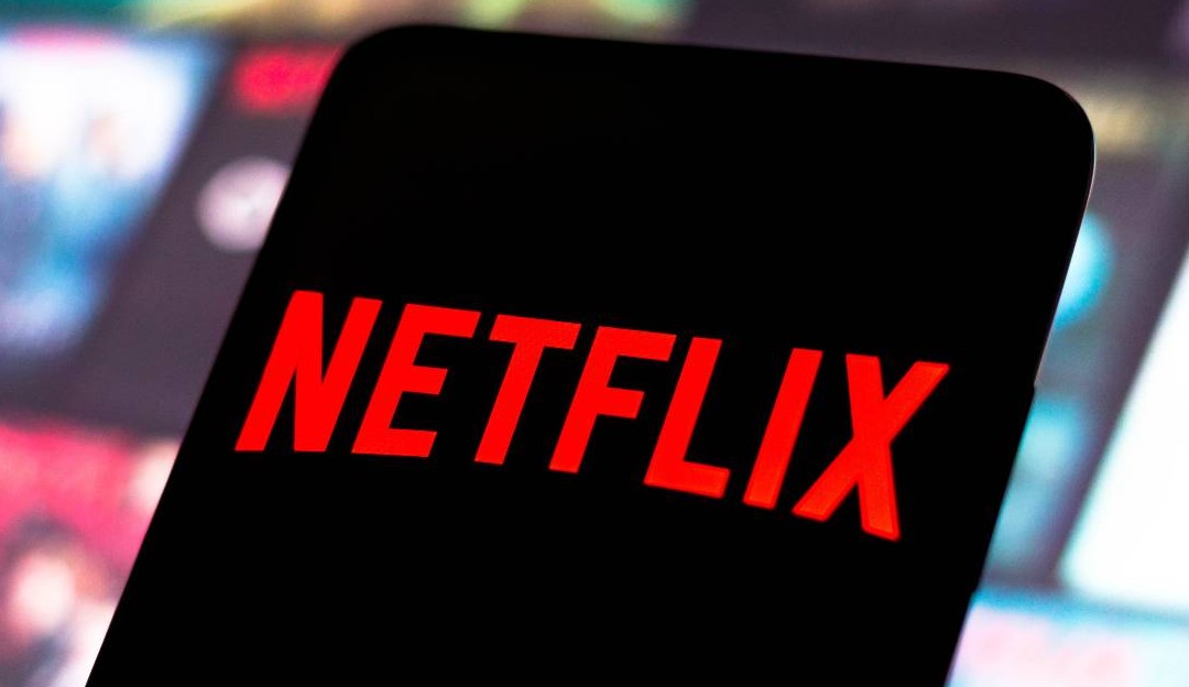 Netflix anuncia parceria com a Microsoft para desenvolver novo plano de assinatura Lorena Bueri