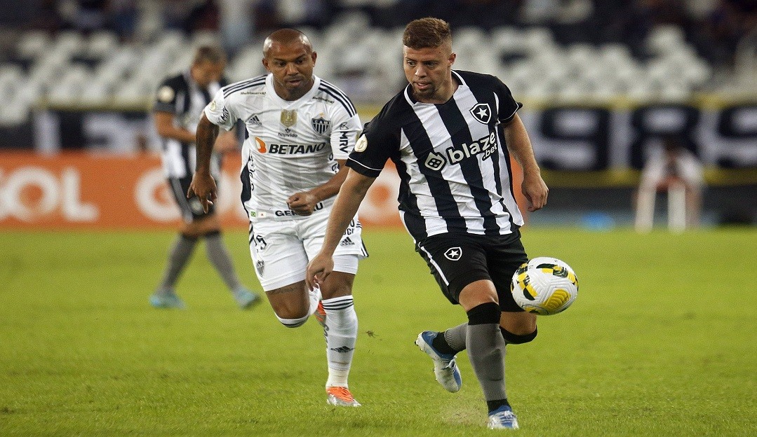 Atlético-MG vence Botafogo por 1 a 0 no Nilton Santos